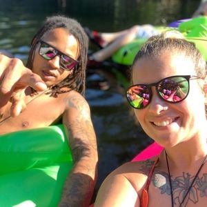 Meet your Posher, Longineu